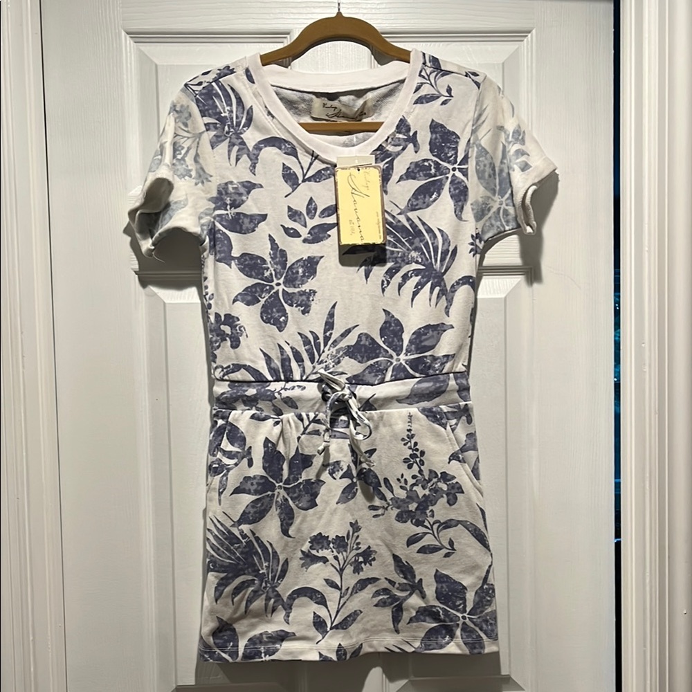 Vintage Havana Blue and White Floral Sheath Dress